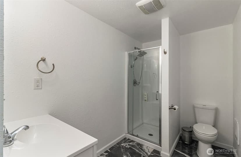 Property photo for 11629 54th Drive SE, Everett photo 29