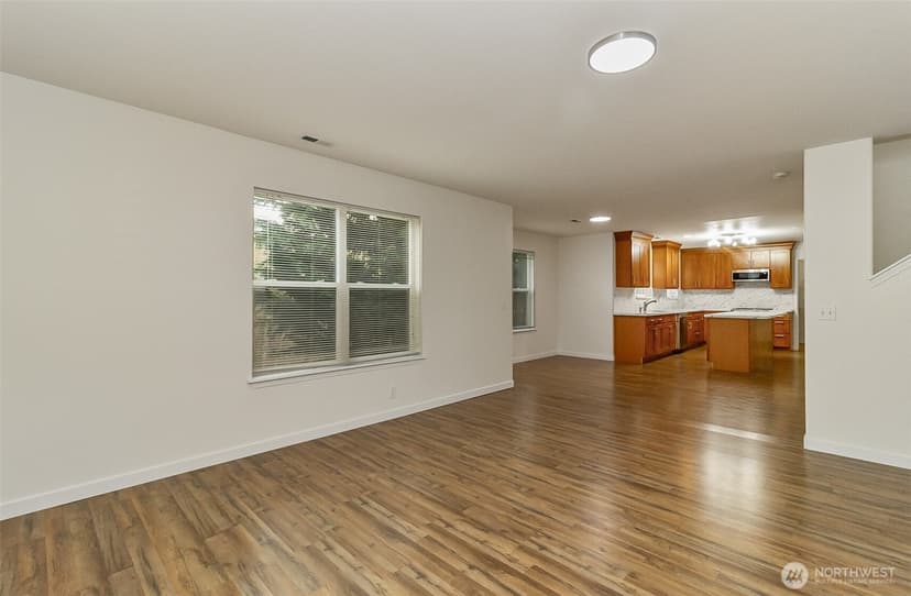 Property photo for 11629 54th Drive SE, Everett photo 8