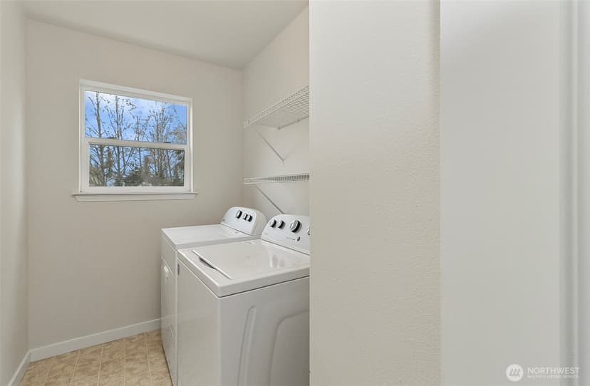Property photo for 11629 54th Drive SE, Everett photo 24