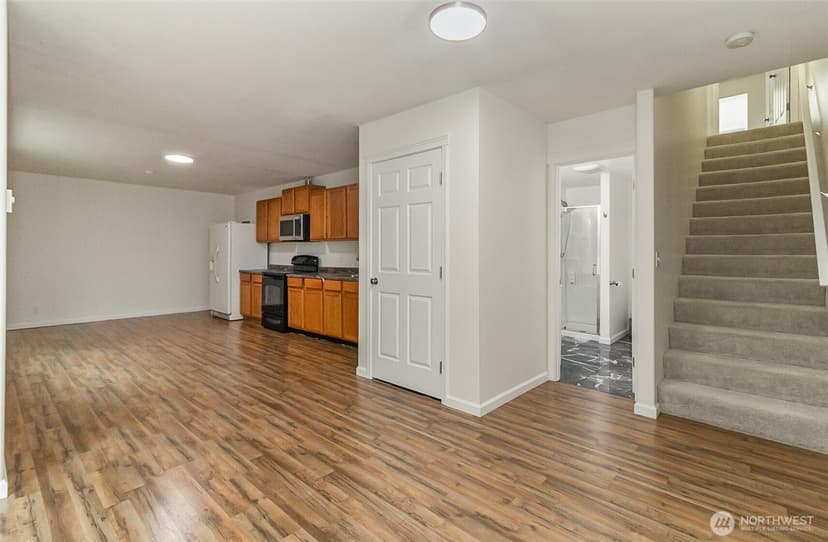 Property photo for 11629 54th Drive SE, Everett photo 31