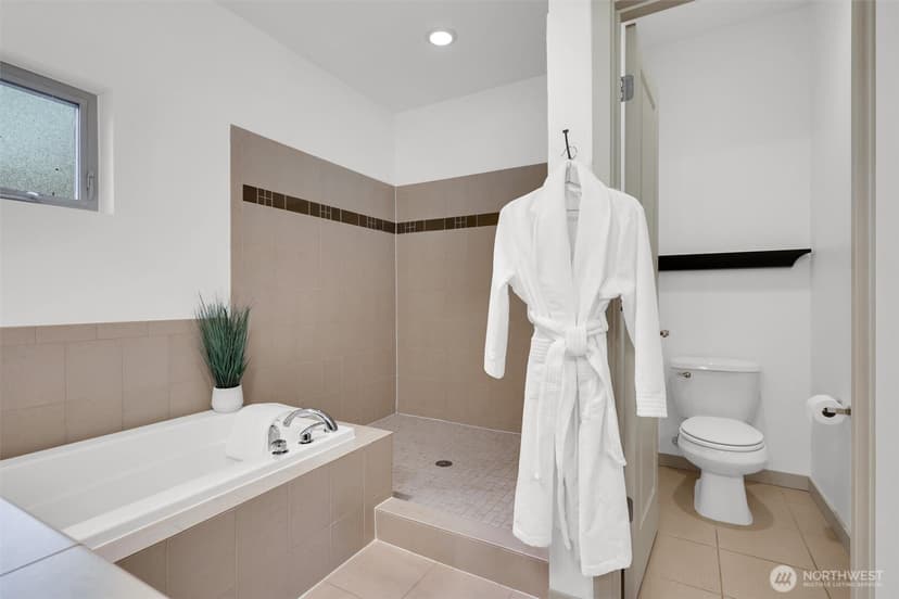 Property photo for 12062 Minor Way, Mukilteo photo 25