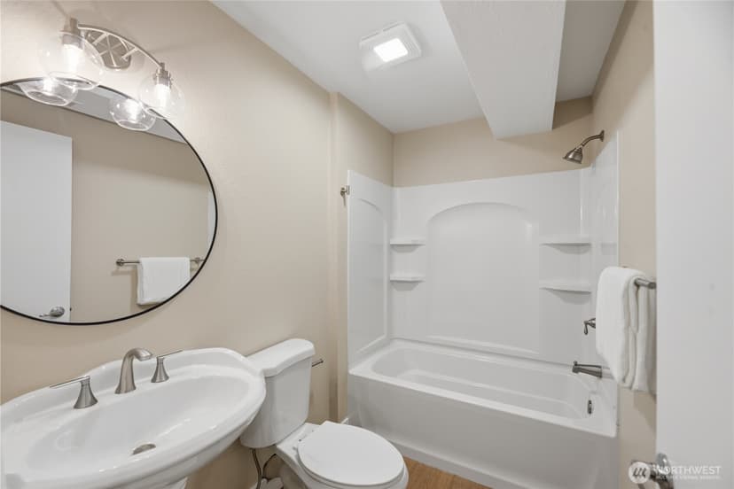 Property photo for 2821 152nd Place SE, Mill Creek photo 28