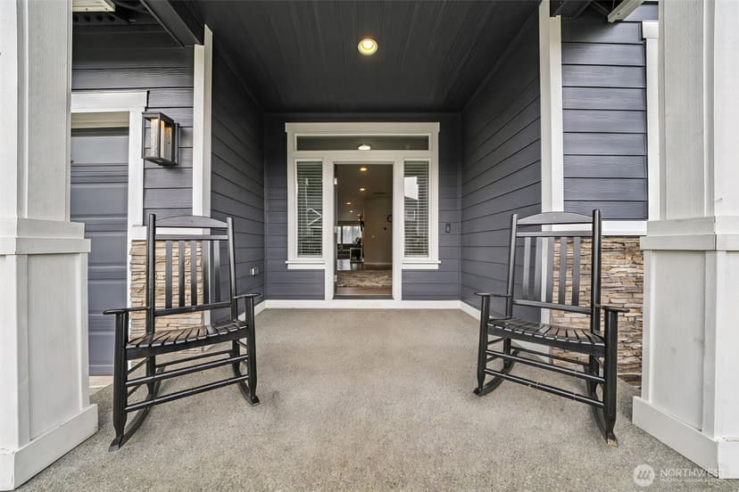 Property photo for 10707 130th Street E, Puyallup photo 2