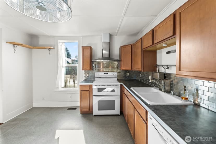 Property photo for 1103 Cogean Avenue, Bremerton photo 14