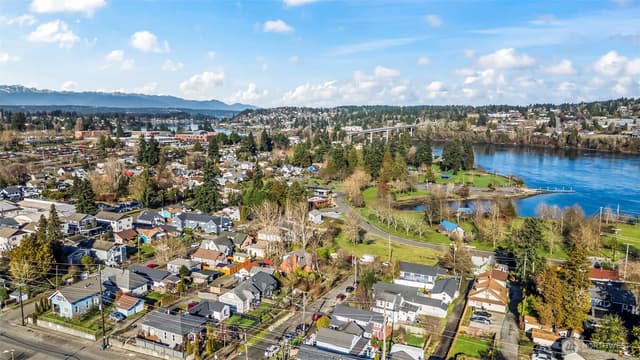 Property photo for 1103 Cogean Avenue, Bremerton photo 3