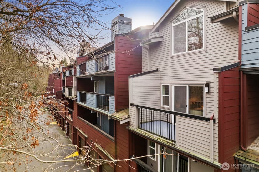 Property photo for 15805 Waynita Way NE #D204, Bothell photo 25