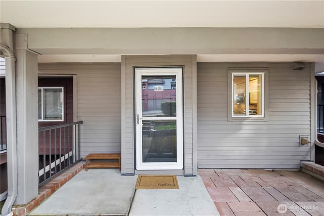 Property photo for 15805 Waynita Way NE #D204, Bothell photo 3