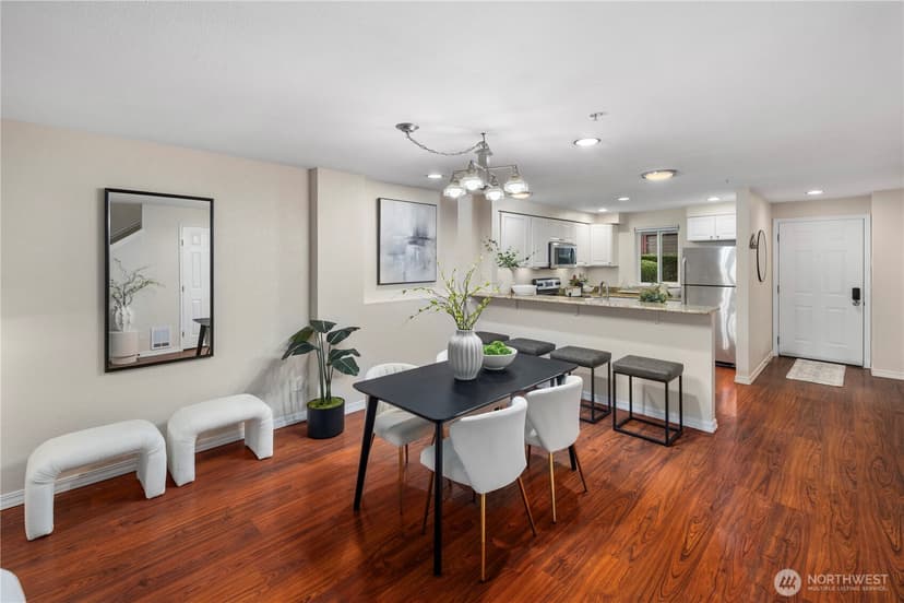Property photo for 15805 Waynita Way NE #D204, Bothell photo 11