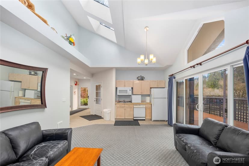 Property photo for 15805 Waynita Way NE #D204, Bothell photo 32