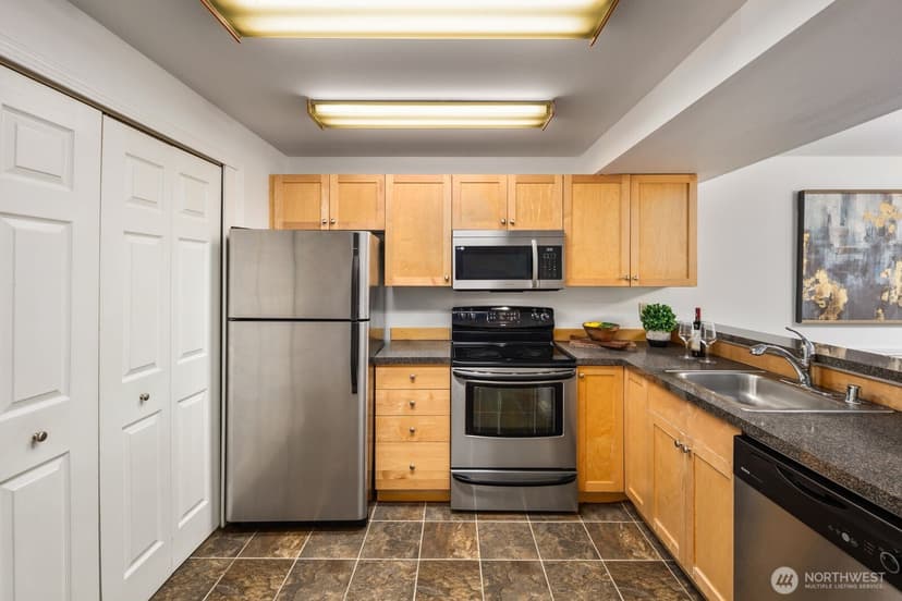 Property photo for 6700 NE 182nd Street #A208, Kenmore photo 7