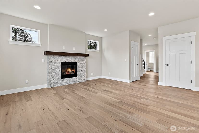 Property photo for 20902 99th Place S, Kent photo 8