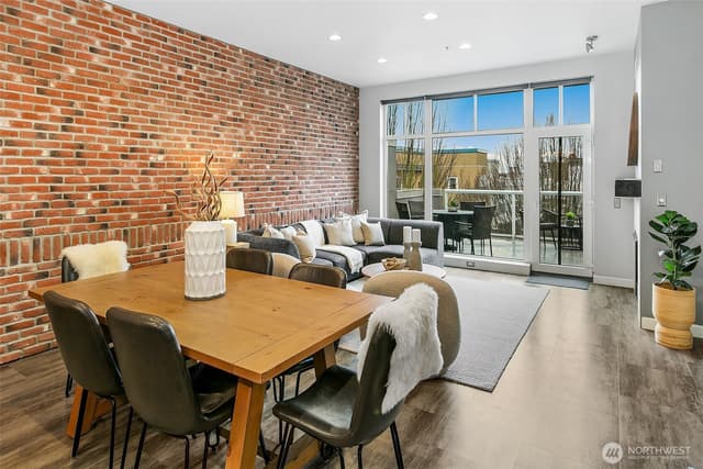 Property photo for 17 W Mercer Street #302, Seattle photo 4