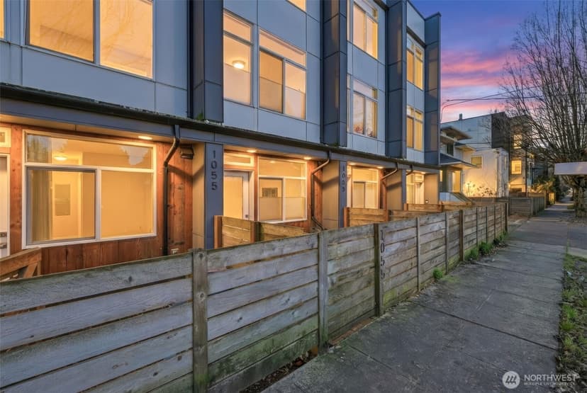 Property photo for 1055 S Cloverdale Street, Seattle photo 3
