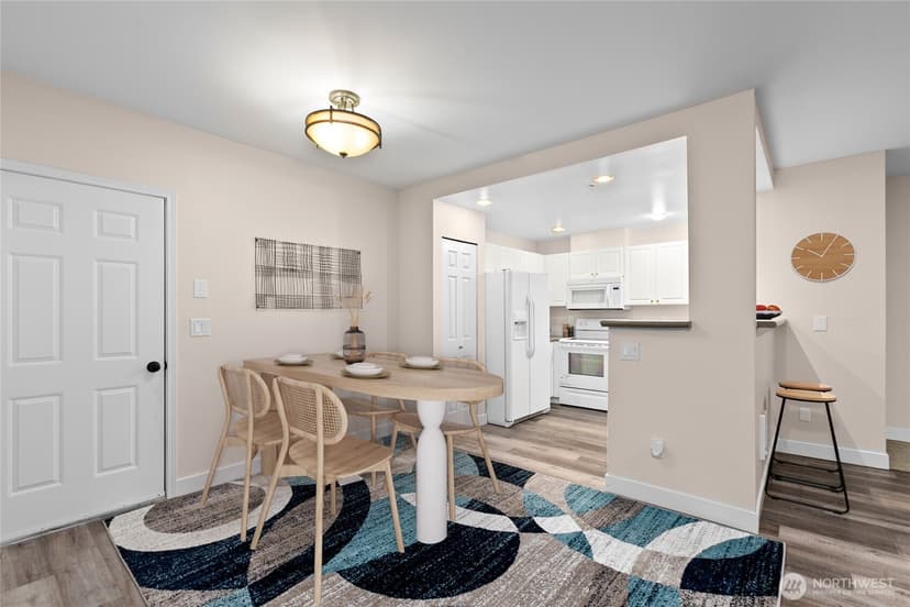 Property photo for 14714 Admiralty Way #B102, Lynnwood photo 7