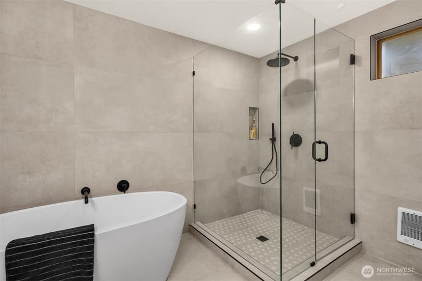 Property photo for 3702 W Fulton Street, Seattle photo 29