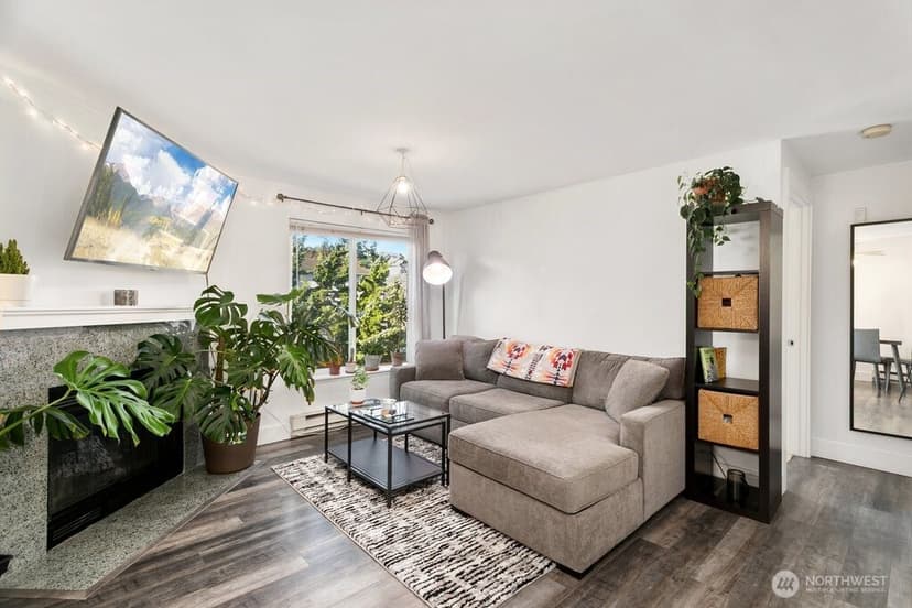 Property photo for 4831 Fauntleroy Way SW #206, Seattle photo 7