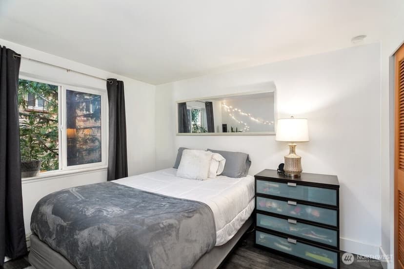 Property photo for 4831 Fauntleroy Way SW #206, Seattle photo 9