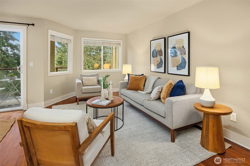Property photo for 11058 NE 33rd Place #D3, Bellevue photo 9
