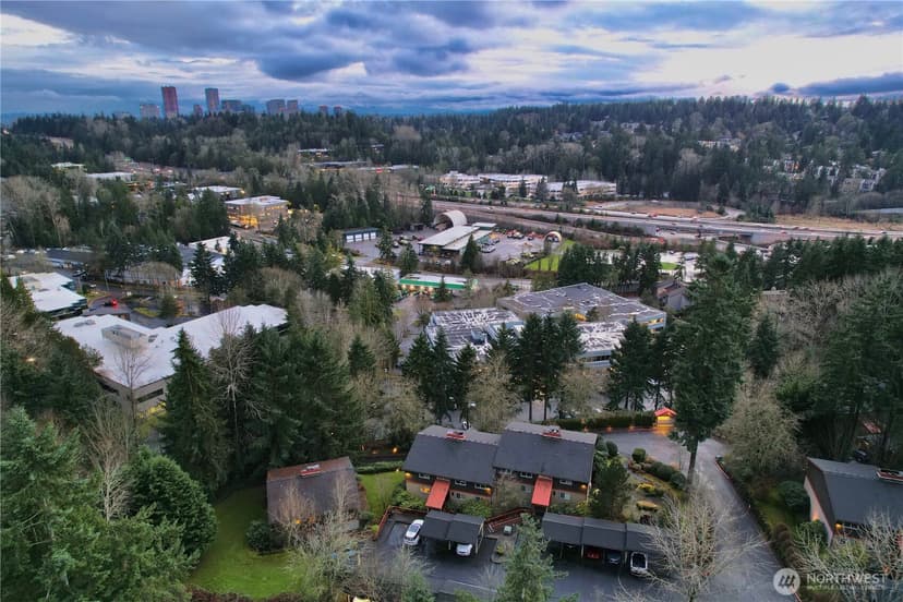 Property photo for 11058 NE 33rd Place #D3, Bellevue photo 26