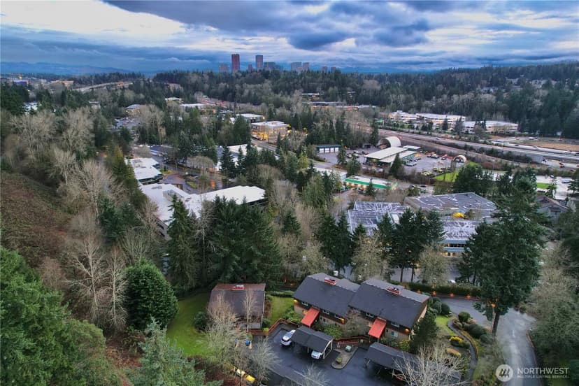 Property photo for 11058 NE 33rd Place #D3, Bellevue photo 27
