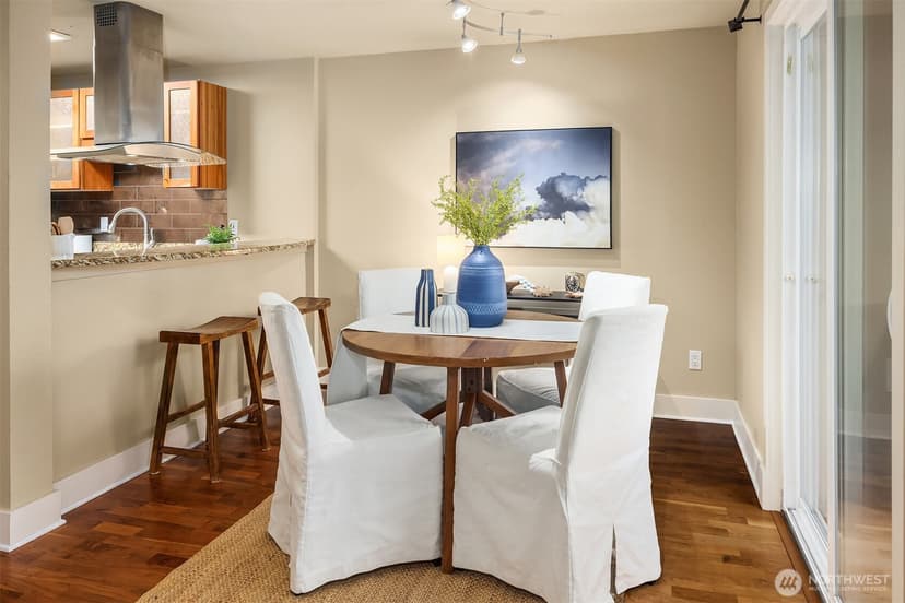 Property photo for 11058 NE 33rd Place #D3, Bellevue photo 12