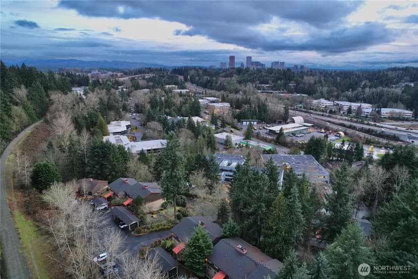 Property photo for 11058 NE 33rd Place #D3, Bellevue photo 24