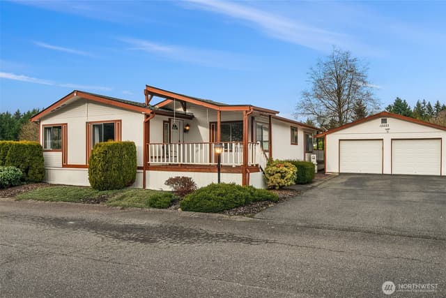 Property photo for 12223 125th Street E #101, Puyallup photo 2