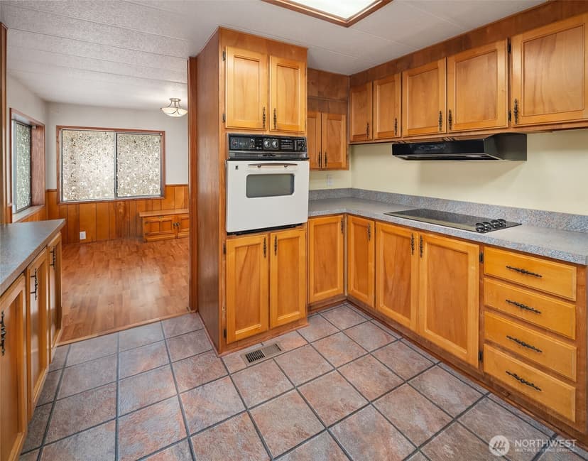 Property photo for 12223 125th Street E #101, Puyallup photo 10