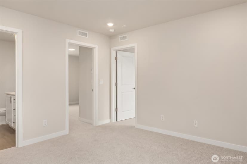 Property photo for 2425 160th Place NE, Marysville photo 16