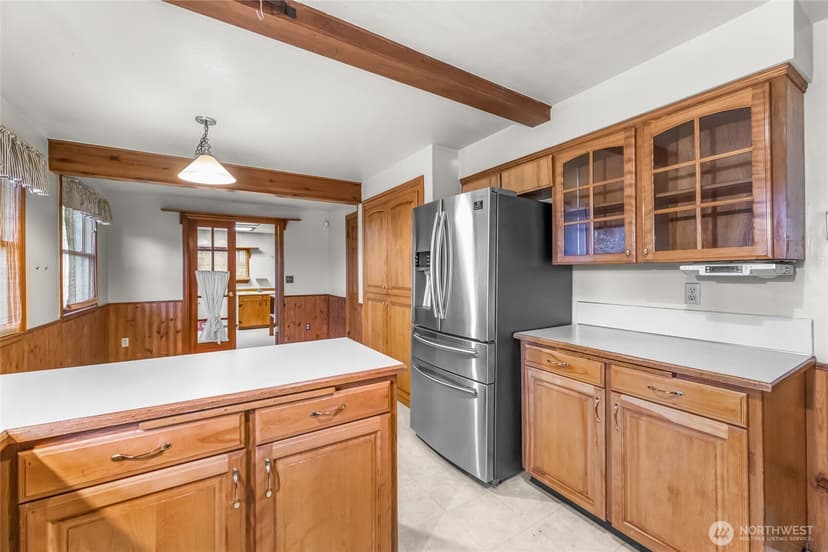 Property photo for 10919 101st Avenue SW, Lakewood photo 9