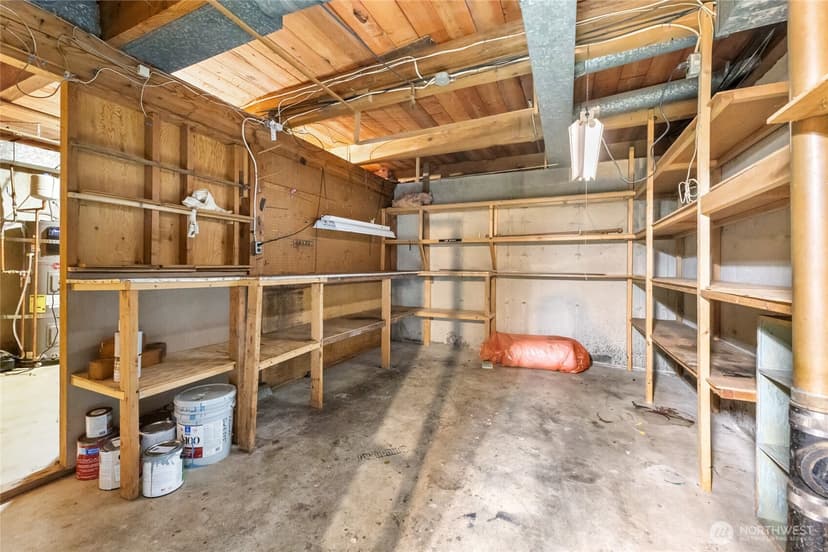Property photo for 10919 101st Avenue SW, Lakewood photo 29