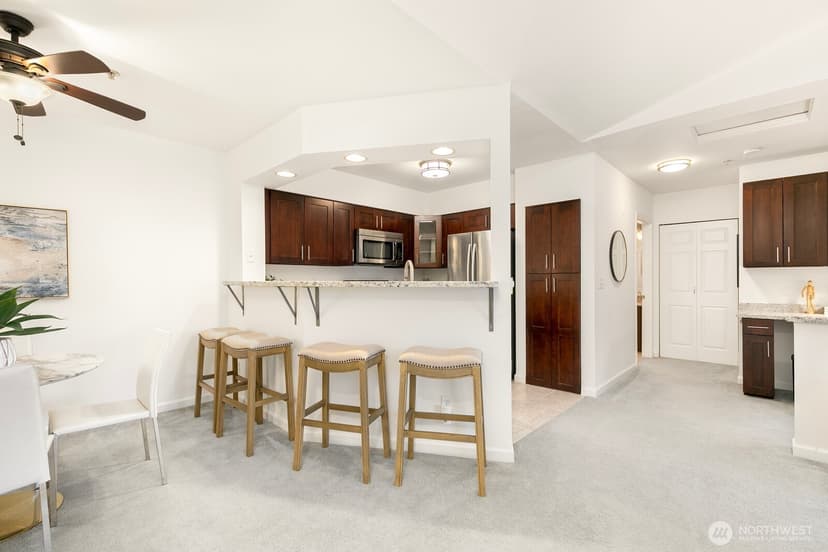 Property photo for 15300 112th Avenue NE #C304, Bothell photo 11