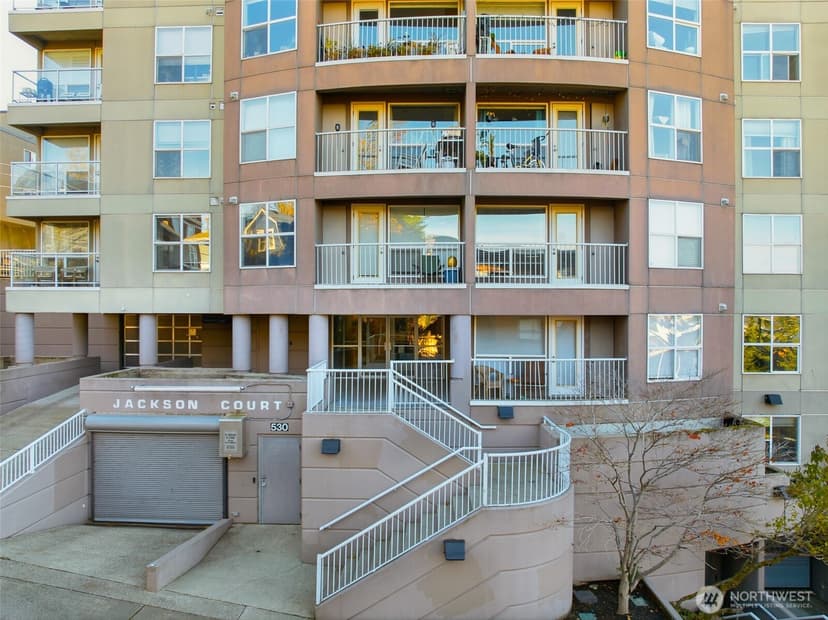 Property photo for 530 Melrose Avenue E #309, Seattle photo 2
