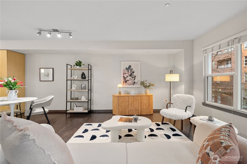 Property photo for 413 NE 70th Street #207, Seattle photo 19