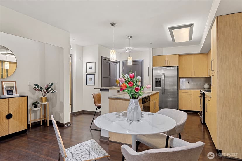 Property photo for 413 NE 70th Street #207, Seattle photo 15