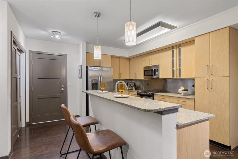 Property photo for 413 NE 70th Street #207, Seattle photo 13