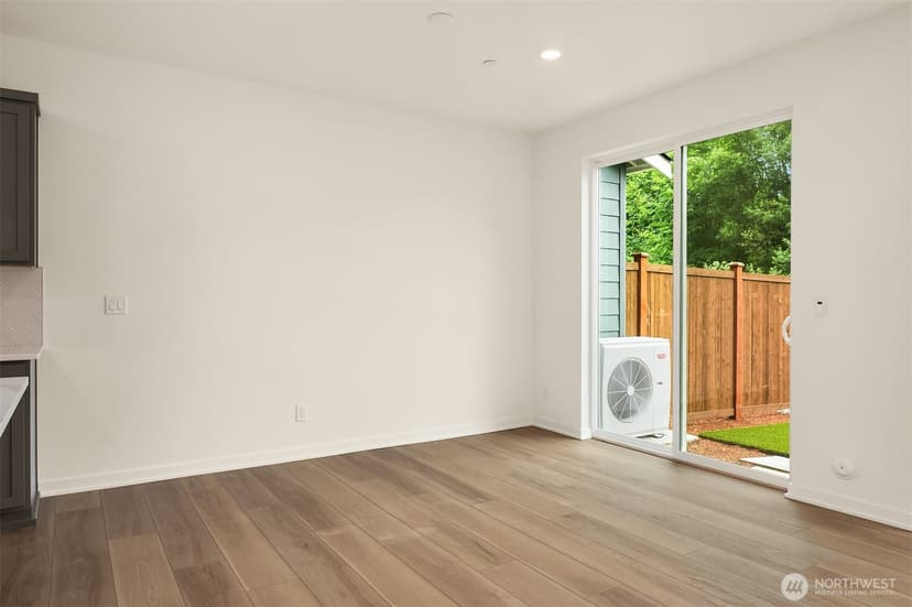 Property photo for 16003 26th Drive NE, Marysville photo 14