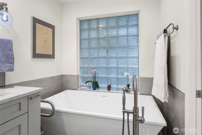 Property photo for 10316 43rd Street E, Edgewood photo 27