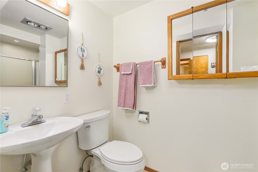 Property photo for 10430 64th Place W, Mukilteo photo 27