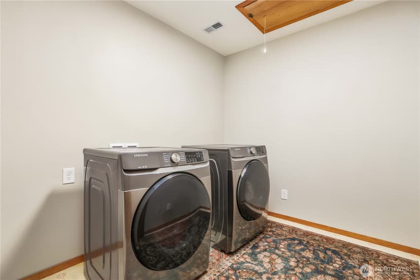 Property photo for 10430 64th Place W, Mukilteo photo 21