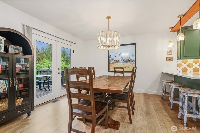 Property photo for 10430 64th Place W, Mukilteo photo 5