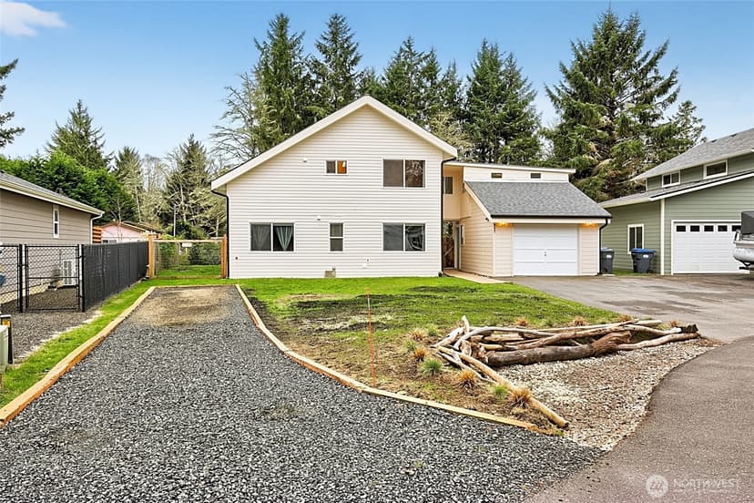 Property photo for 737 Dover Court SE, Ocean Shores photo 40
