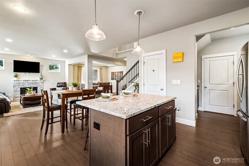 Property photo for 24524 96th Avenue S, Kent photo 19