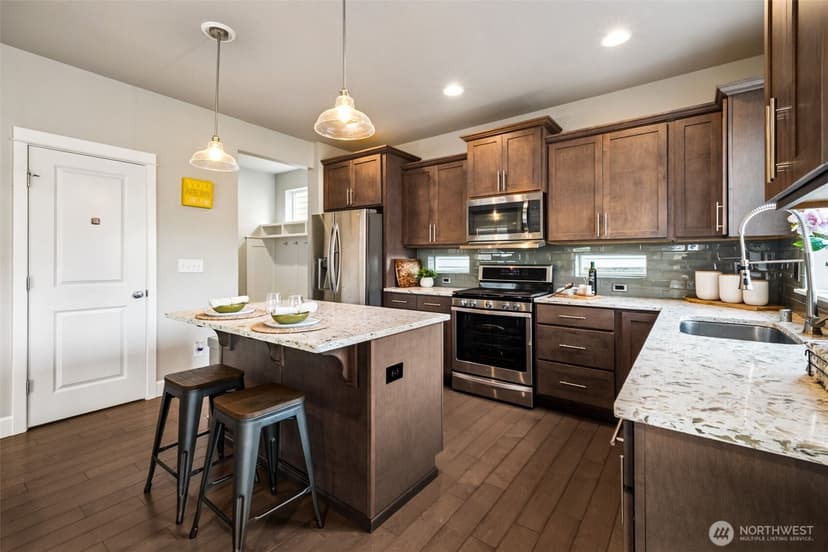 Property photo for 24524 96th Avenue S, Kent photo 16
