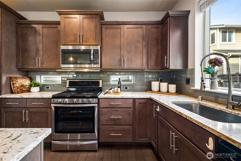 Property photo for 24524 96th Avenue S, Kent photo 18