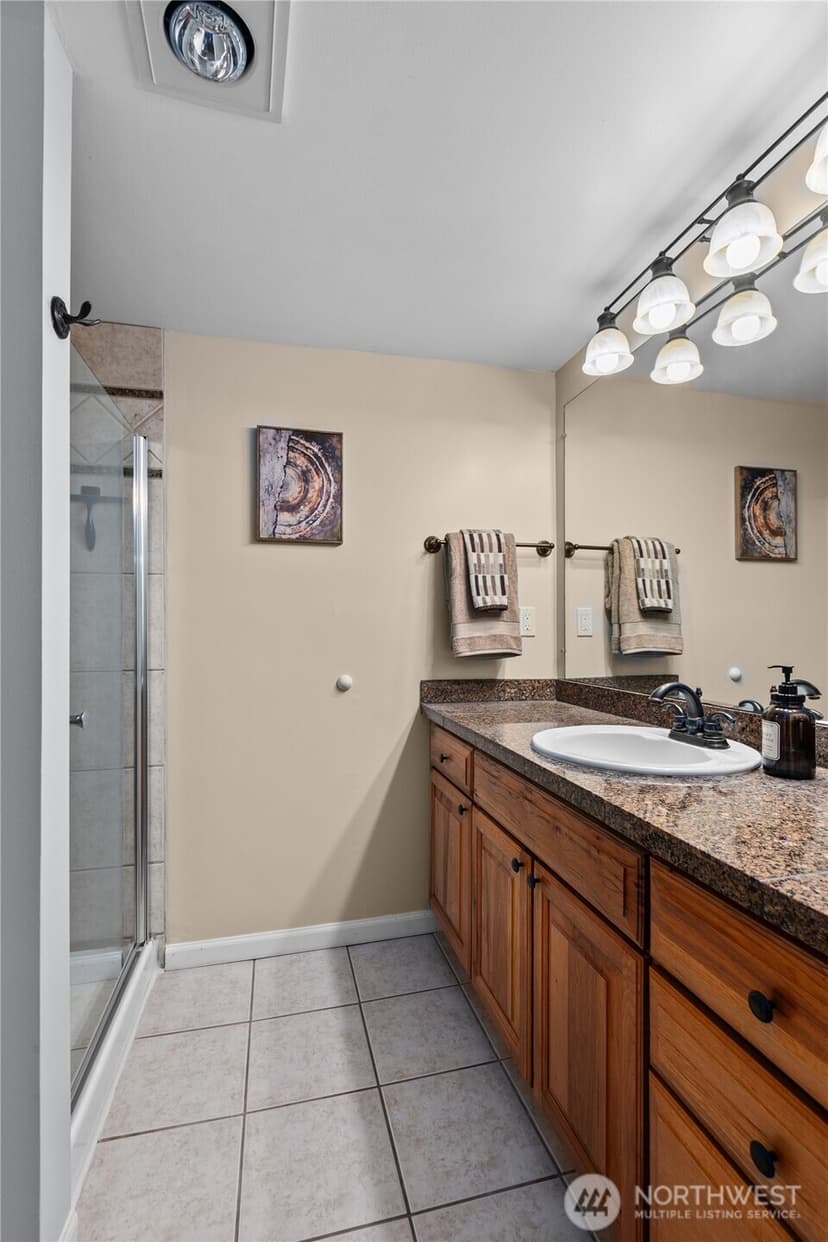 Property photo for 8845 166th Ave NE #B204, Redmond photo 14