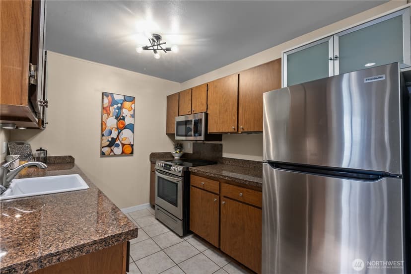 Property photo for 8845 166th Ave NE #B204, Redmond photo 10