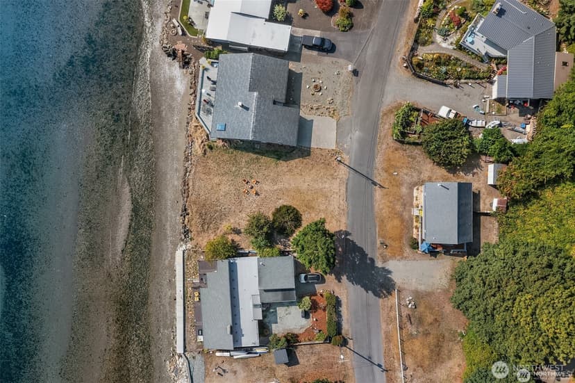 Property photo for 27523 SW Sandy Shores Drive, Vashon photo 25