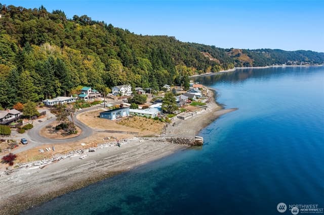 Property photo for 27523 SW Sandy Shores Drive, Vashon photo 4