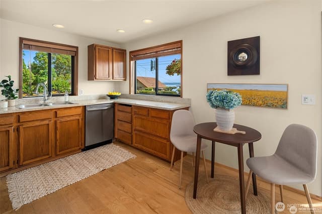 Property photo for 27523 SW Sandy Shores Drive, Vashon photo 5